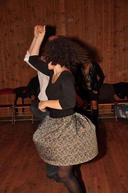 min 2011 12 04 station danse 271
